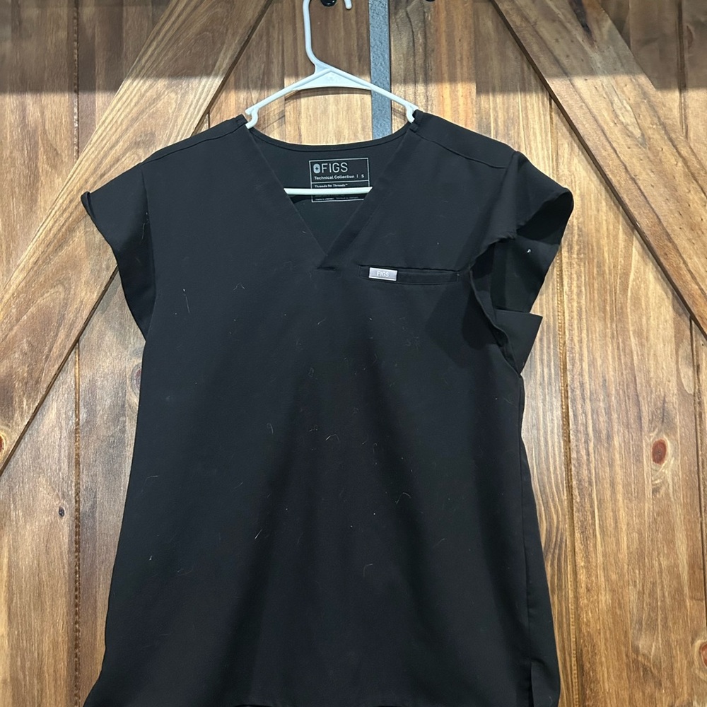 Figs Jet Black V-Neck Scrub Top